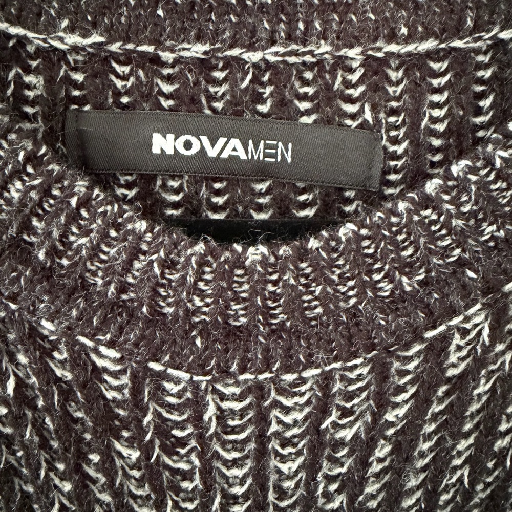 Fashion Nova Men's Charcoal Crewneck Sweater - Picture 2 of 3